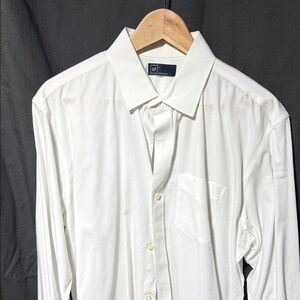 GAP White Casual Button Down Shirt